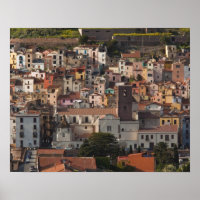 Italie, Sardaigne, Bosa. Vue de la ville avec Cast