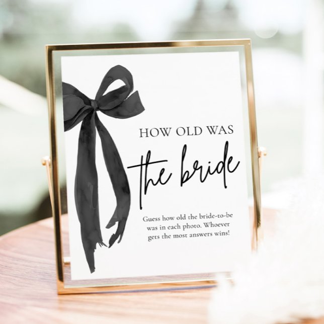 Poster Jeu de Baby Shower « Quel âge avait la mariée ? »  (Black Bow How Old Was The Bride Bridal Shower Game Sign)