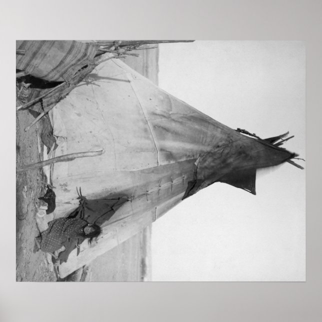 Poster Jeune Indienne Oglala avec chiot devant Tipi (Devant)