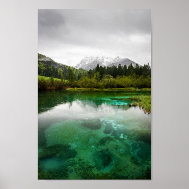 Poster Jour nuageux étonnant au printemps Zelenci, Slovén (Devant)