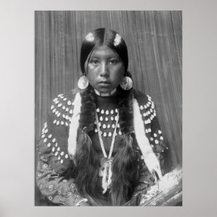 Poster Kalispel Indian Portrait, 1910