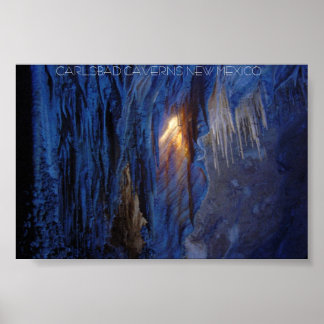 Poster La lumière brille à travers Drapery