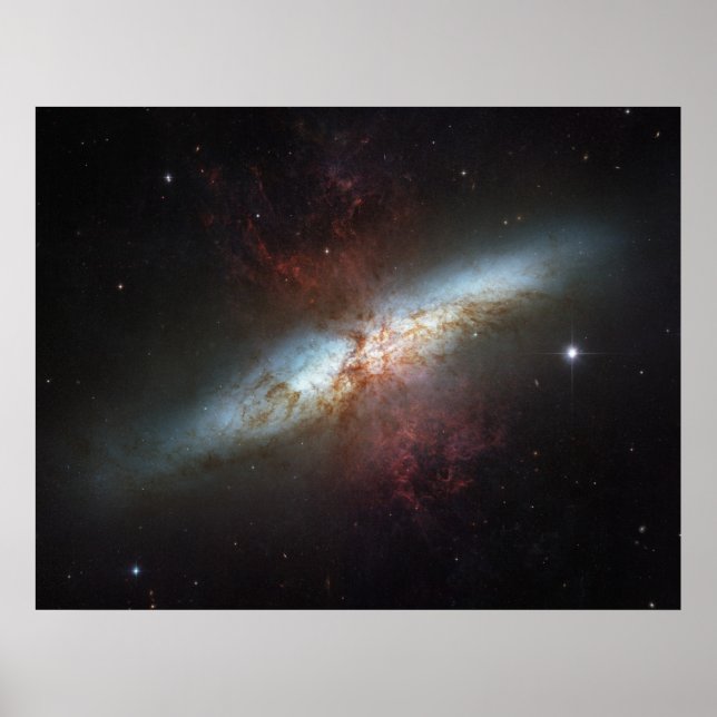 Poster La magnifique galaxie Starburst, Messier 82 (M82) (Devant)