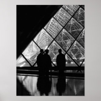 Poster la pyramide en b+w