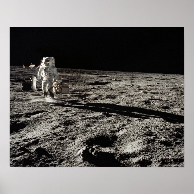 Poster L'astronaute Apollo 12 sur la Lune (Devant)