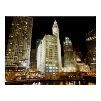 Le célèbre monument de Chicago la nuit