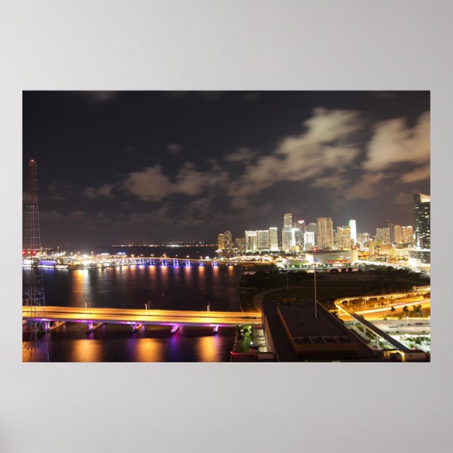 Poster Le centre-ville de Miami par nuit (Devant)