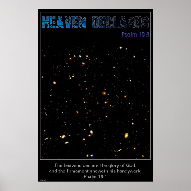 Poster Le Ciel Déclare Une Vue Profonde Sur Le Terrain À  (Devant)