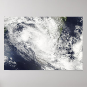Poster Le cyclone tropical Fami survole Madagascar