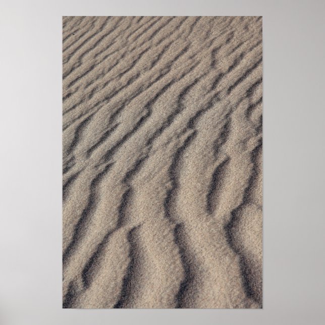 Poster Le sable du désert se répand (Devant)