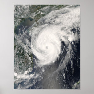 Poster Le typhon Neoguri approche la Chine 2