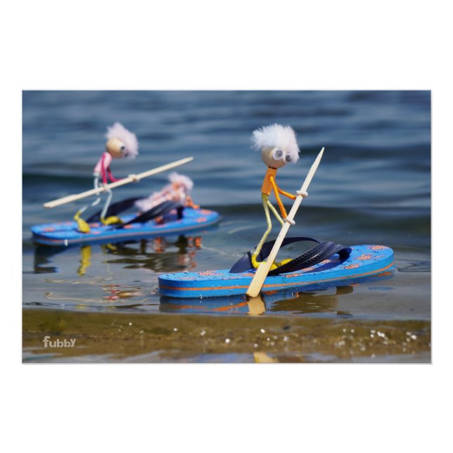 Poster Les fubby sur le planche à pédales qui est un piqu (Devant)