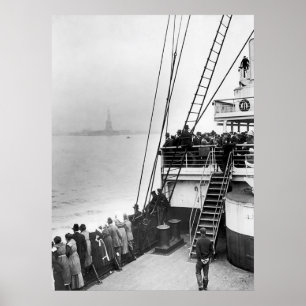Poster Les immigrants regardent la statue de la liberté P