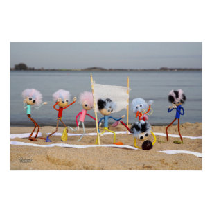 Poster Les marionnettes de Fubby qui jouent au beach voll