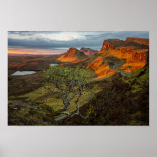 Poster Lever de soleil sur les montagnes Quiraing à Skye,