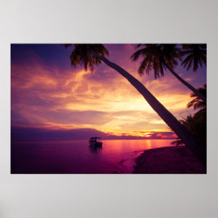 Poster L'île tropicale au coucher du soleil avec un batea
