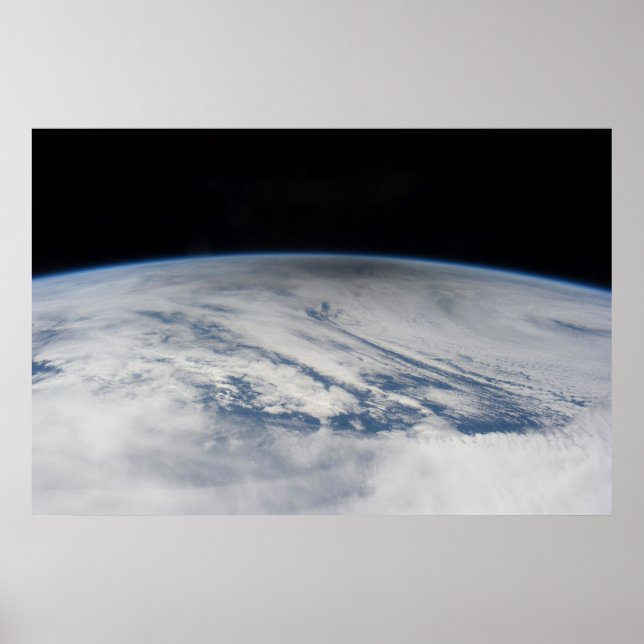 Poster L'Ombre De La Lune S'Étend Sur Le Pacifique Nord.  (Devant)