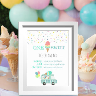 Poster L'un est Sweet rose glaces cône dessert bar signe