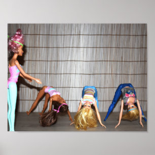 Poster Mannequins faisant de l'exercice.
