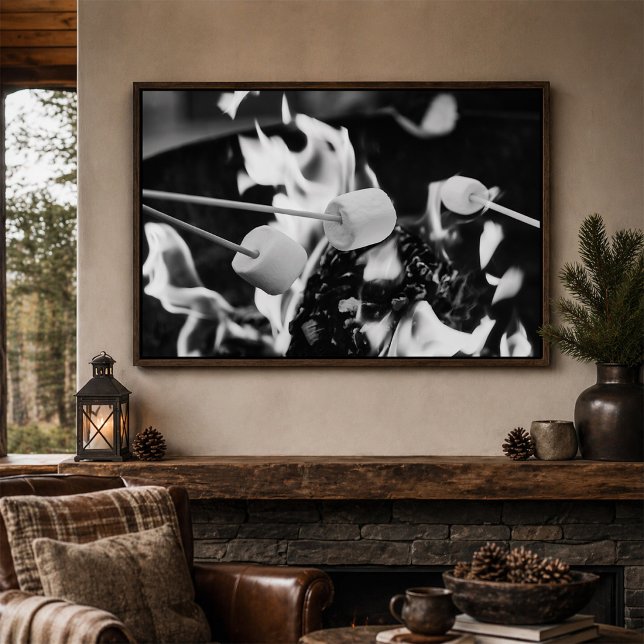 Poster Marshmallows Roasting Over Campfire Flames (Créateur téléchargé)