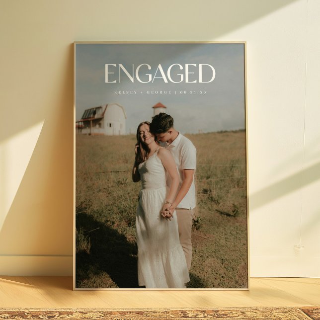 Poster Modern Minimalist Couple Photo "Engaged" (Créateur téléchargé)