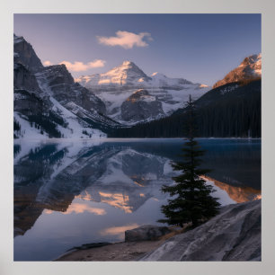 Poster Montagnes enneigées au lever du soleil
