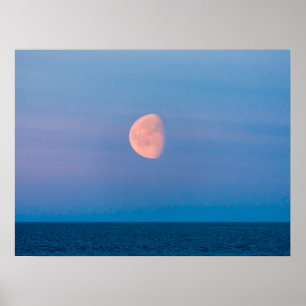 Poster Moon Over the Bering Sea   Russia Far East