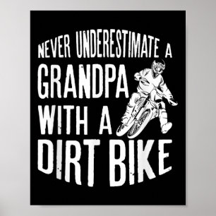 Poster Ne Sous-Estimez Jamais Un Grand-Père Avec Un Fond 