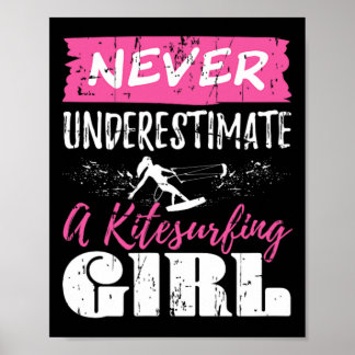 Poster Never Underestimate A Kitesurfing Girl Gift Surfin
