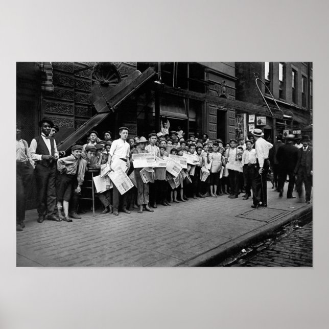 Poster Newsboys Preparing To Work - Lewis Hine - 1908 (Devant)