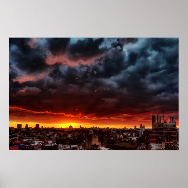 Poster Nuages, Coucher De Soleil Et Rouge (Devant)