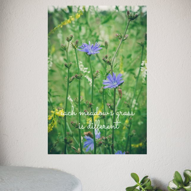 Poster Ombre d'été verte avec fleurs bleues (Créateur téléchargé)