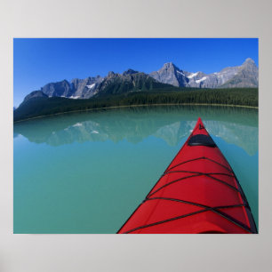 Poster Pagaie sur le lac Waterfowl sous le Howse Peak