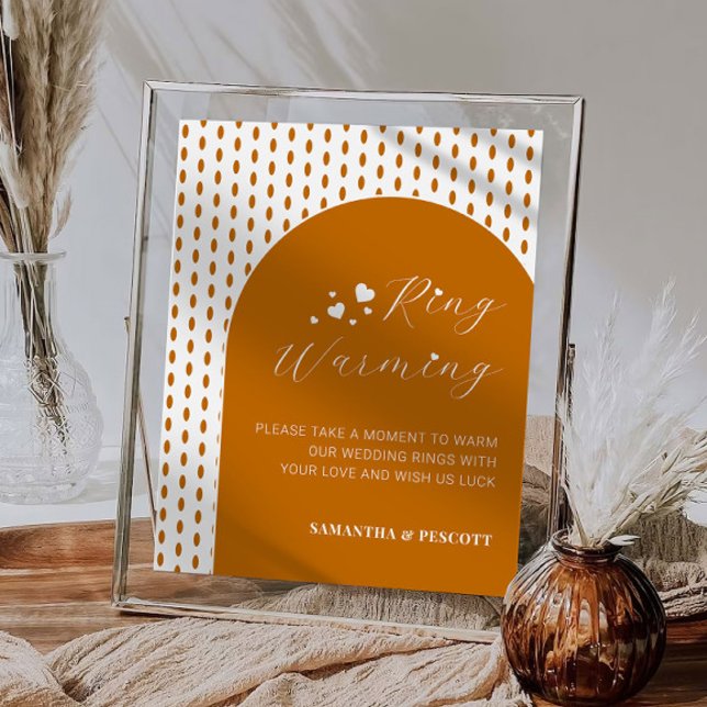Poster Panneau de mariage réchauffant des anneaux en terr (Créateur téléchargé)