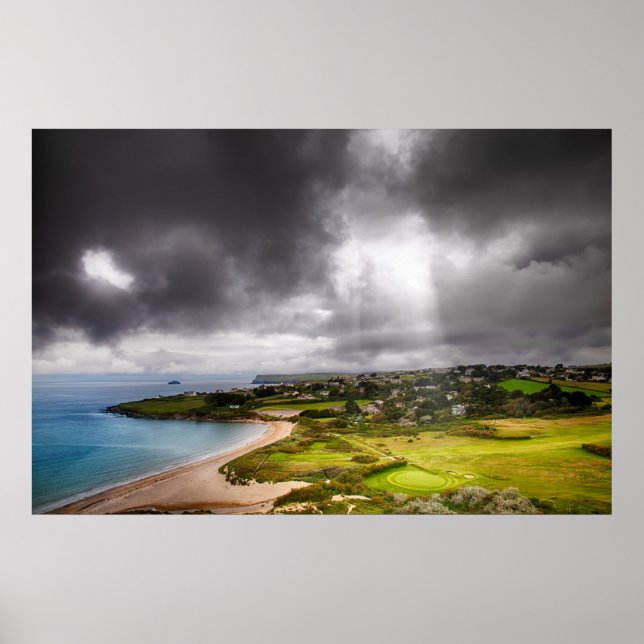 Poster Paysage avec faisceau lumineux sur le golf (Devant)