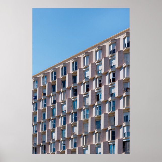 POSTER PHOTO À FAIBLE ANGLE DE BÂTIMENT EN BÉTON GRIS (Devant)