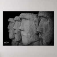Photographe de four stone heads poster.