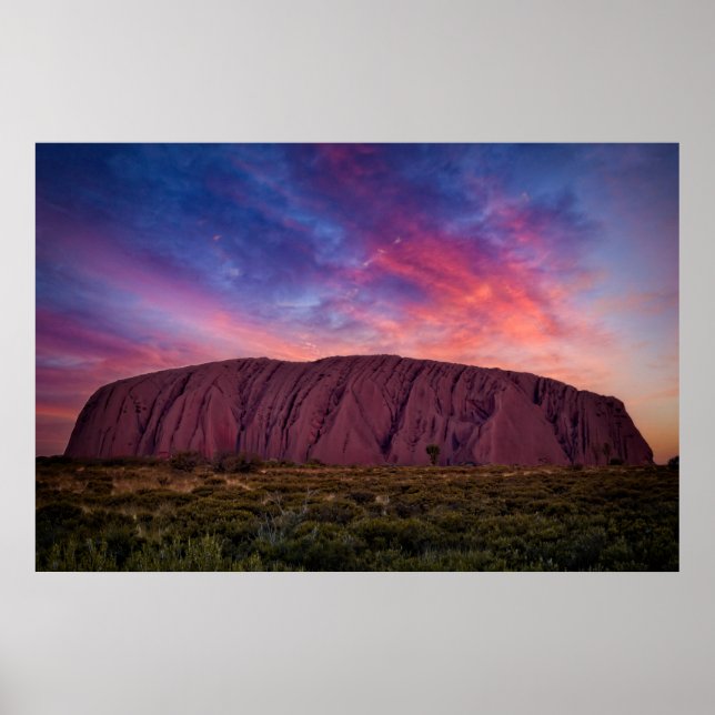 Poster Photographie pittoresque - Uluru au coucher du sol (Devant)