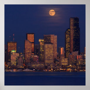 Poster Pleine lune se levant au-dessus de l'horizon du