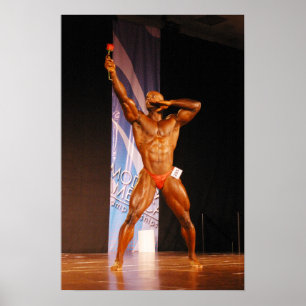 Poster Poster, Morris Mendez, Bodybuilder avec un rose