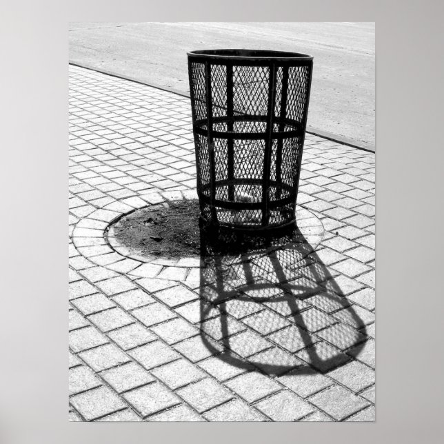 Poster Poubelle noire et blanche (Devant)