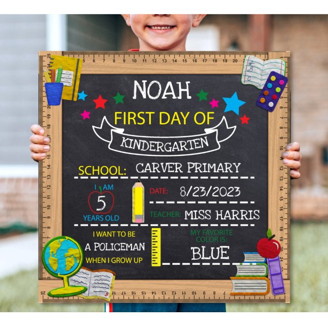 Poster Premier jour de l'école Remplir dans les blancs ta (First Day of School Fill In Blanks Chalkboard Poster
)