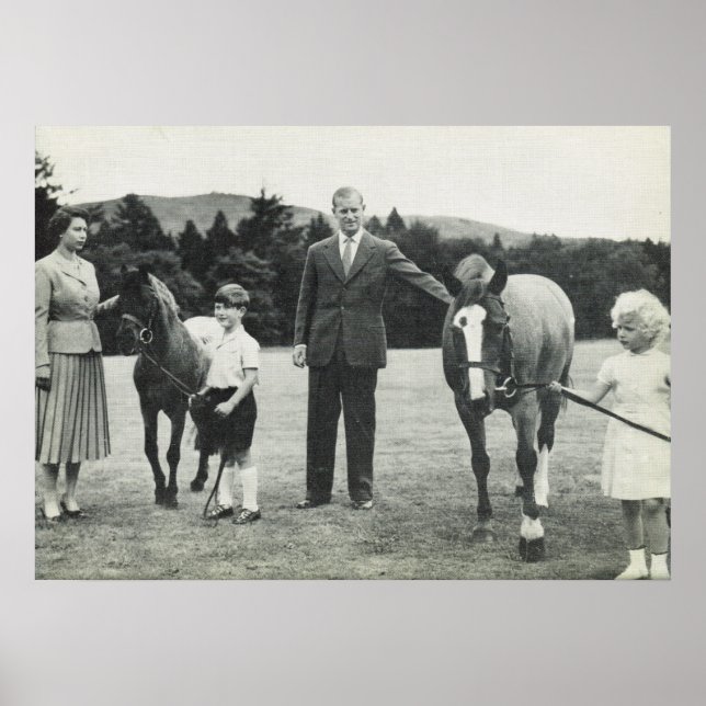 Poster Reine Elizabeth, Prince Philip, Charles et Anne (Devant)