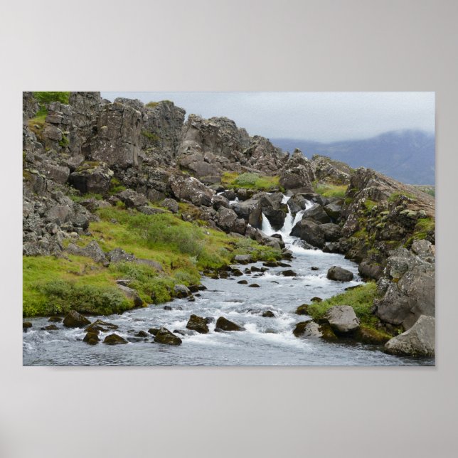 Poster Rivière dans le Parc national de Thingvellir, Isla (Devant)