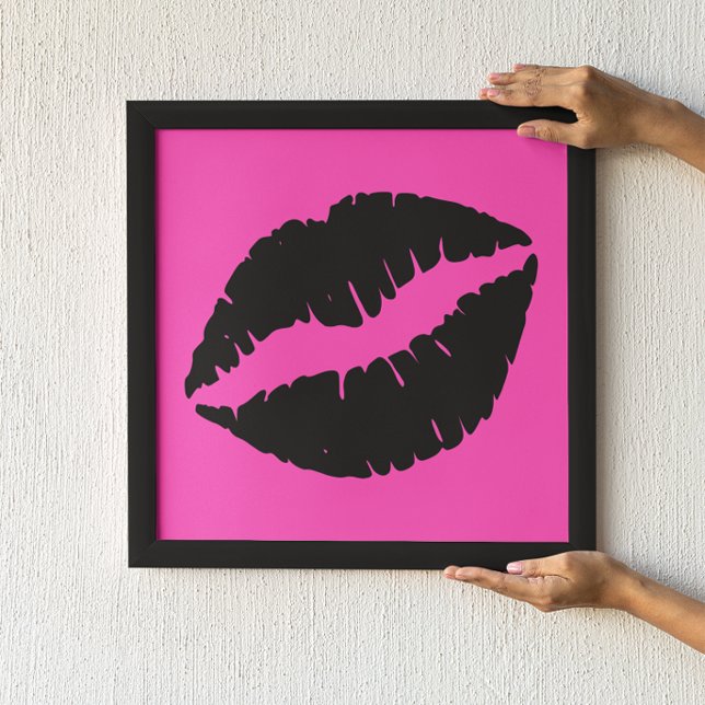 Poster Rouge à lèvres noir sur rose (Créateur téléchargé)