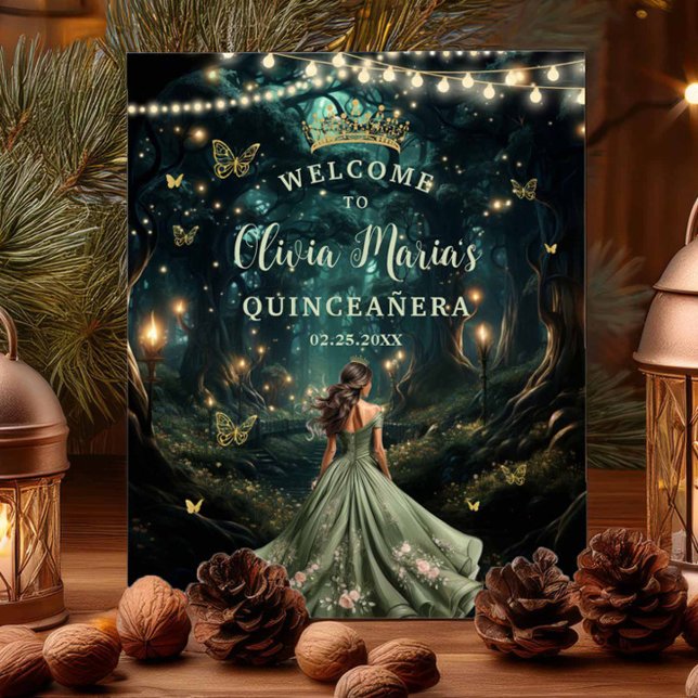 Poster Sage Green Forêt Enchantée Quinceañera Bienvenue (enchanted forest fairylights fireflies a girl in a sage green dress quinceanera welcome sign poster)