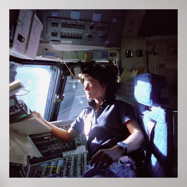 Poster Sally Ride - Première Femme Américaine Dans L'Espa (Devant)