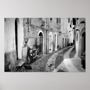 Poster Scooter in a street in Italy in black and white