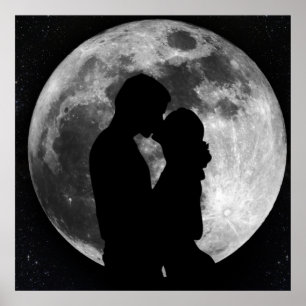 Poster Silhouette des amoureux en pleine lune la nuit