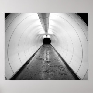 Poster Singapour. Un tunnel piétonnier illuminé à